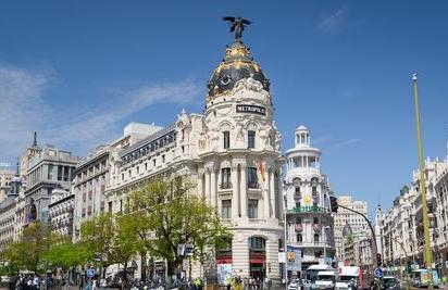 Exterior view of Flat for sale in  Madrid Capital  with Air Conditioner, Heating and Washing machine