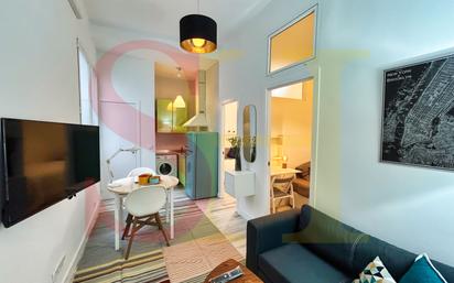 Flat to rent in Calle de la Palma, Universidad - Malasaña
