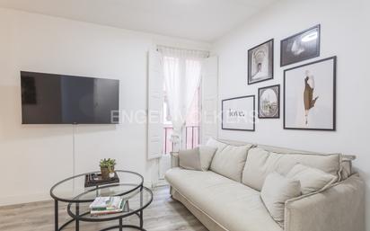 Living room of Apartment for sale in  Madrid Capital