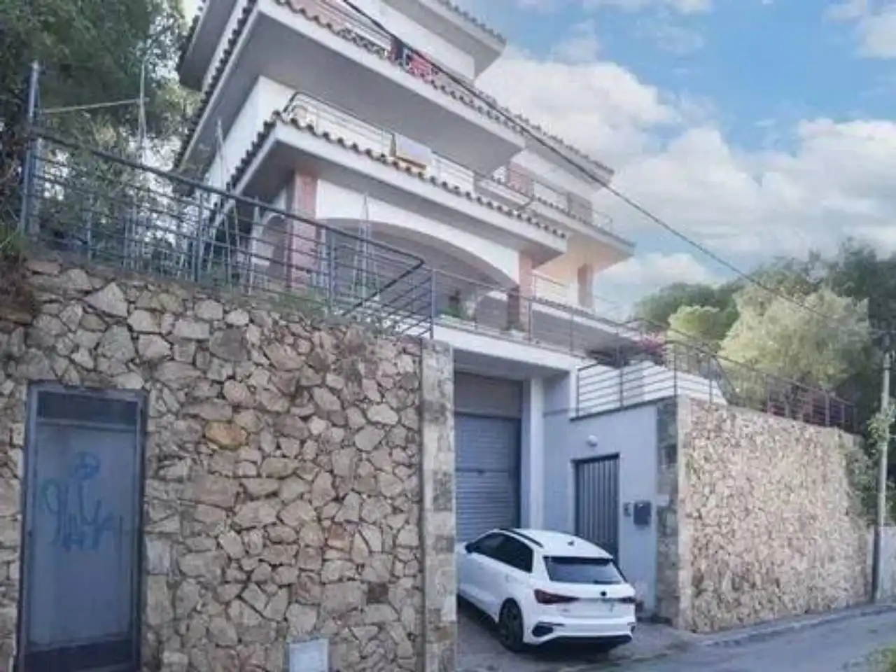 Casa a schiera in vendita a Calle Calle Garbi