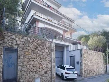 Adosado en venta en Calle Calle Garbi