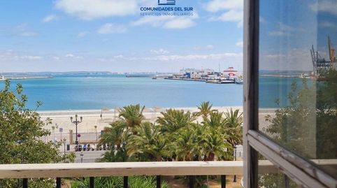 Foto 5 de Oficina de alquiler en Centro Histórico, Cádiz Capital