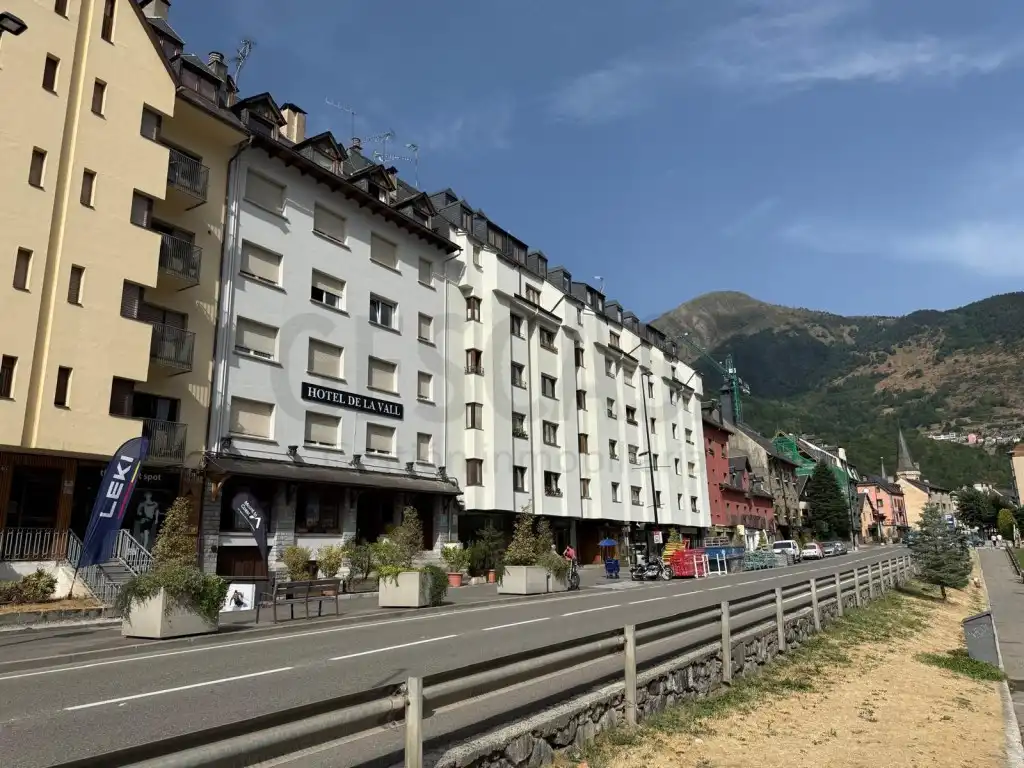 Vista exterior de Apartamento en venta en Vielha e Mijaran