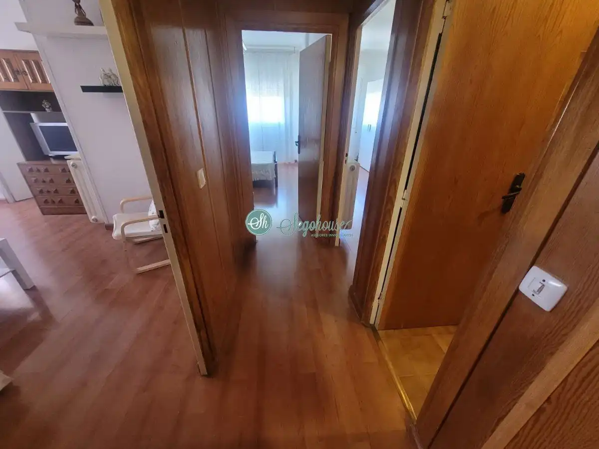 Piso en venta en Segovia con Calefacción y Terraza