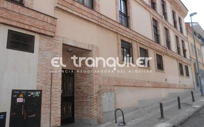Exterior view of Flat for sale in Las Rozas de Madrid  with Air Conditioner, Storage room and Washing machine