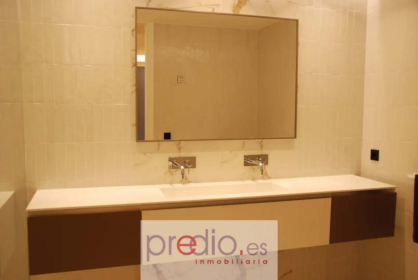 Baño de Piso en venta en Lugo con Calefacción, Parquet y Terraza
