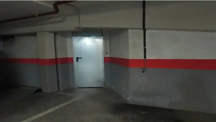 Aparcament amb ascensor en venda a C/ Virgen del Pilar, imagen 4