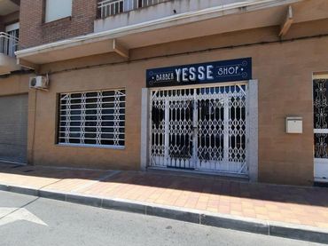 Gewerbefläche zur Miete in Lorca Ciudad