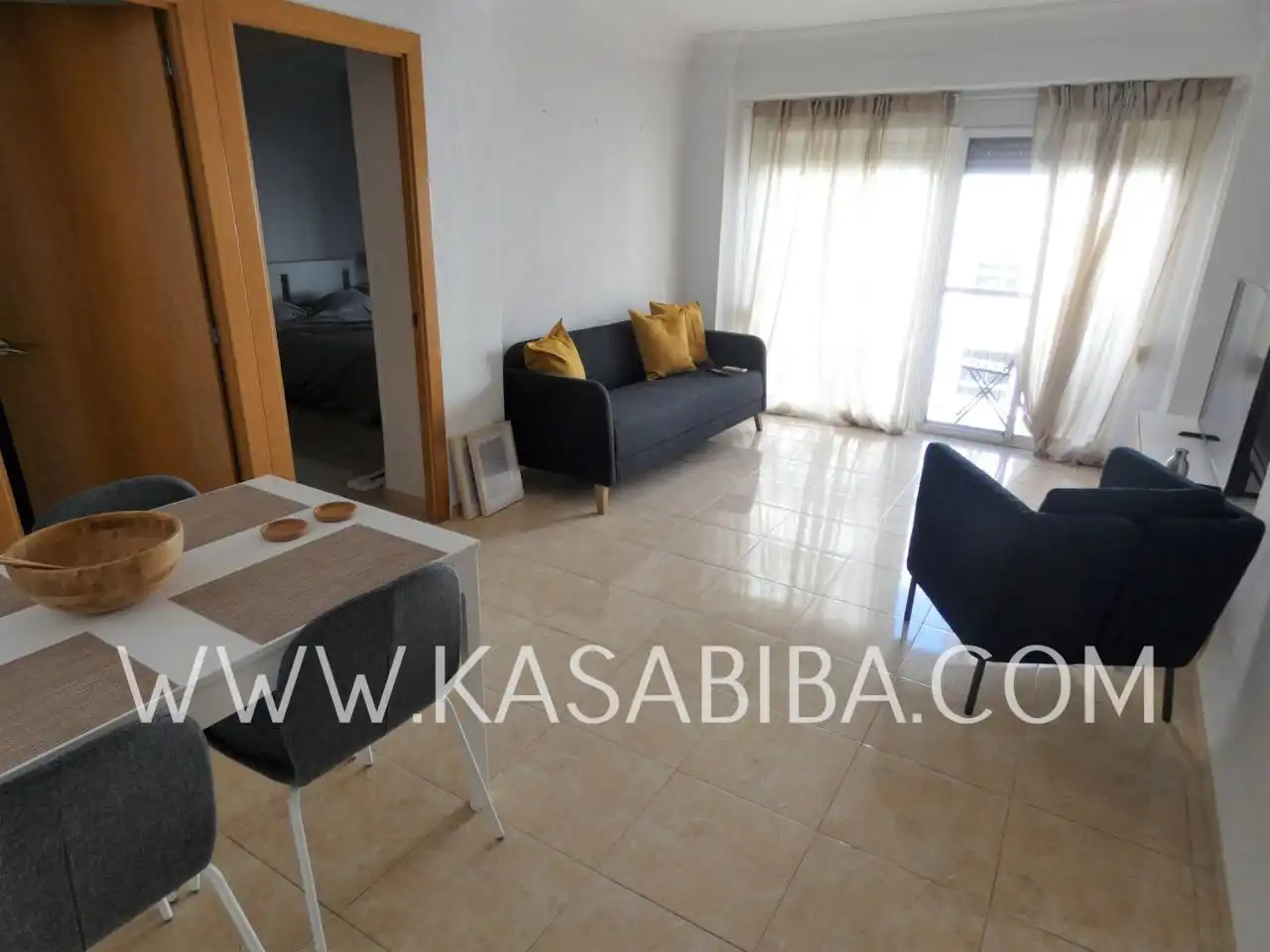 Living room of Flat for rent in  Valencia Capital  with Air Conditioner, Furnished and Balcony