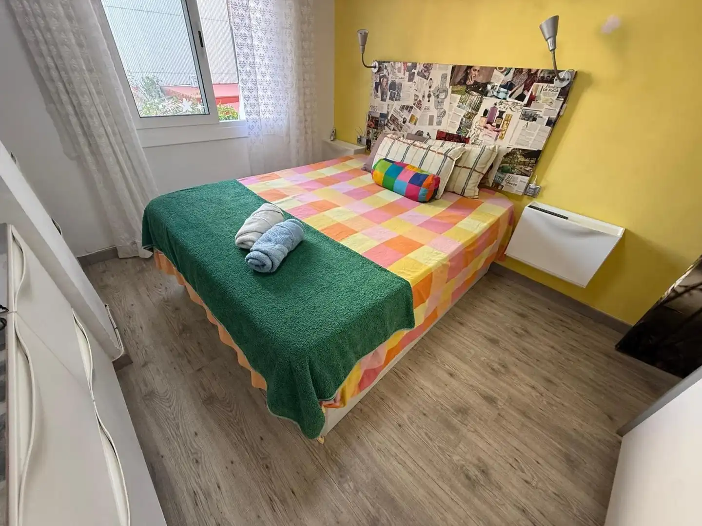 Schlafzimmer von Wohnung zum Verkauf in Pineda de Mar mit Klimaanlage, Heizung und Möbliert