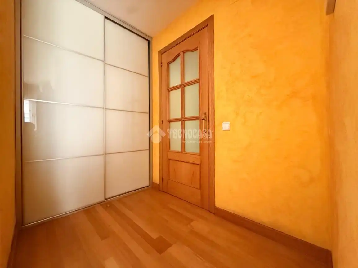 Bedroom of Flat for sale in Sant Boi de Llobregat  with Air Conditioner and Heating
