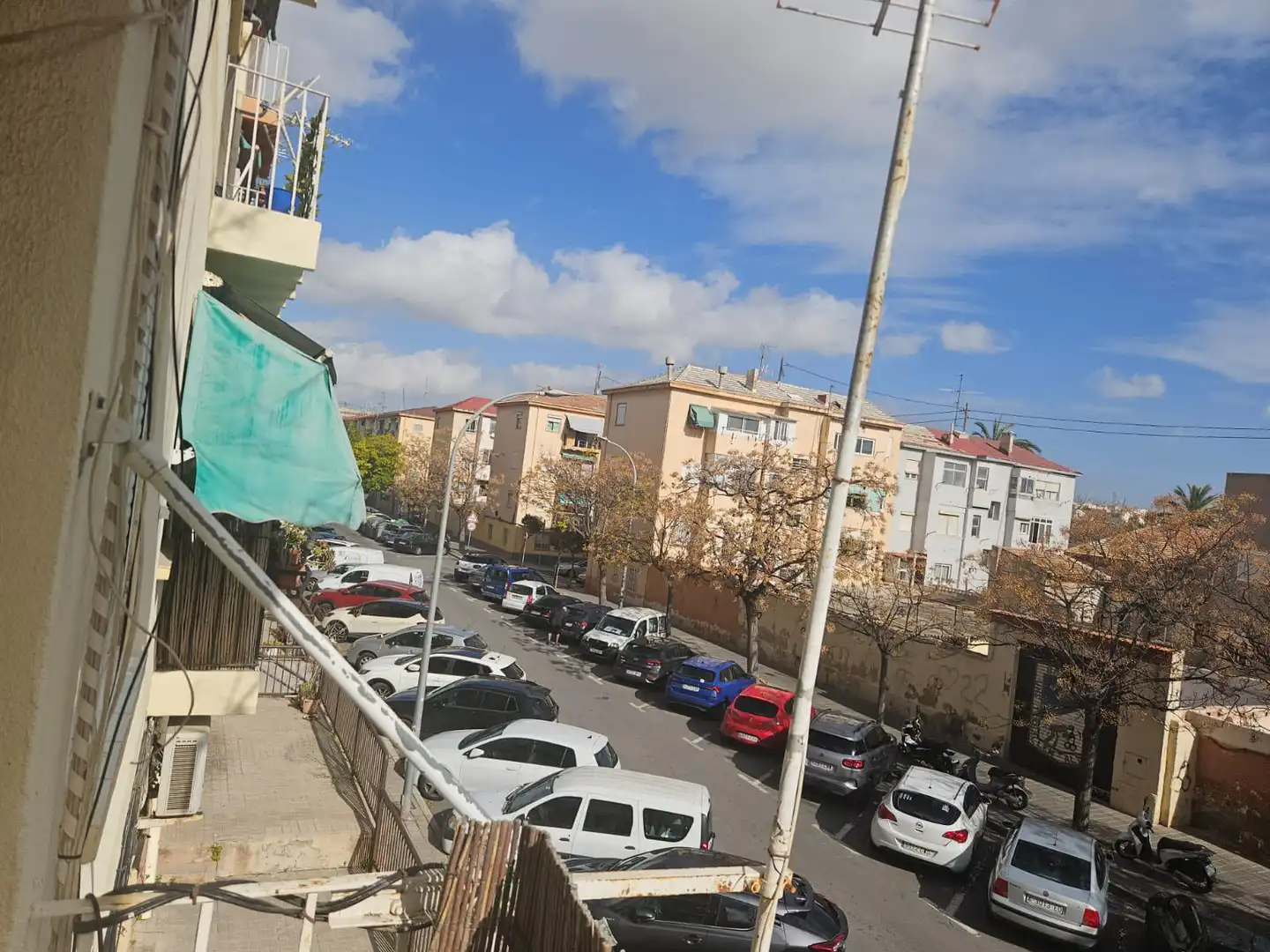 Vista exterior de Pis en venda en Alicante / Alacant amb Aire condicionat, Calefacció i Moblat