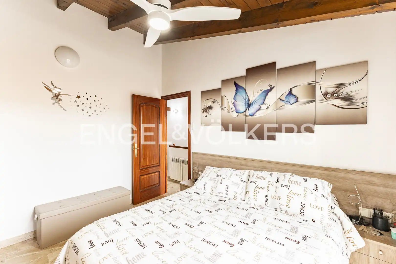 Habitación de Dúplex en venta en Llinars del Vallès con Calefacción, Parquet y Terraza