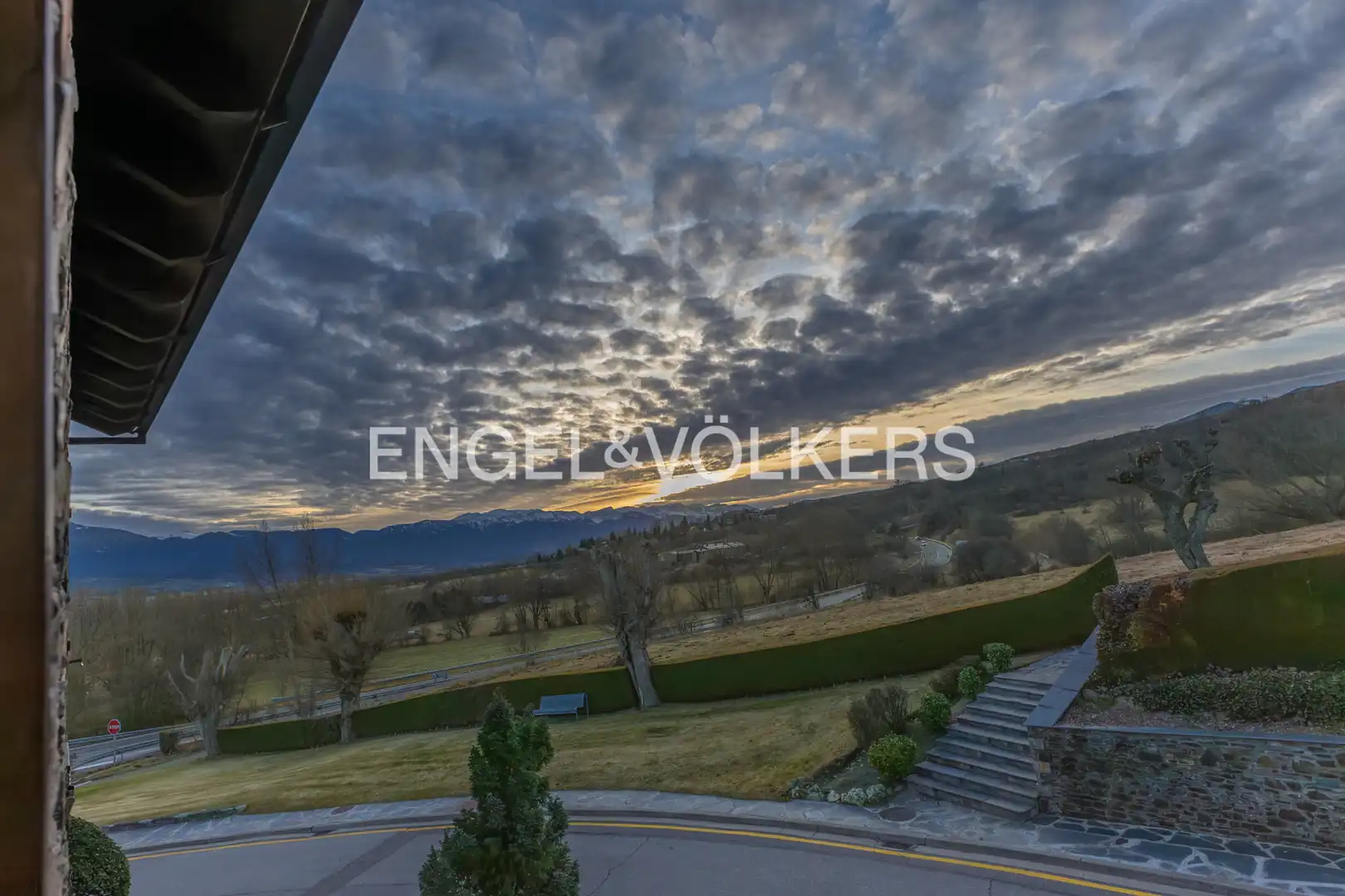 Vista exterior de Casa adosada en venta en Ger con Calefacción, Jardín privado y Parquet