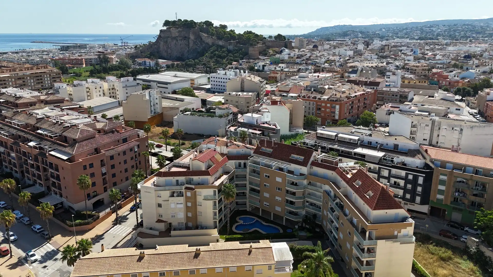 Vista exterior de Piso en venta en Dénia con Aire acondicionado, Calefacción y Trastero