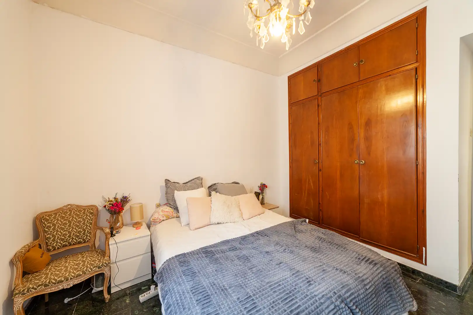 Flat with terrace for sale in Carrer de Navellos, imagen 13