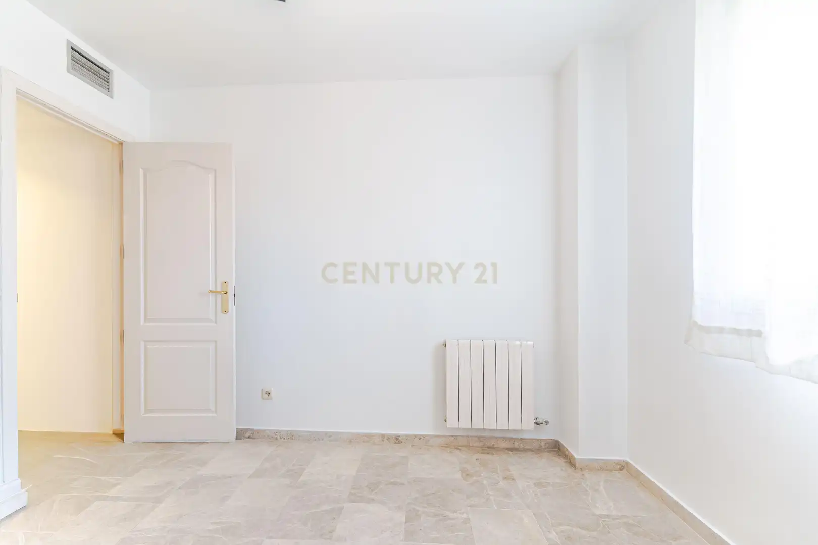 Bedroom of Houses for sale in Armilla  with Storage room and Community pool