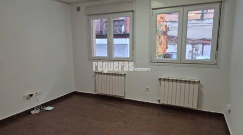 Photo 3 of Apartment to rent in Calle Palacio Valdés, Sama, Asturias