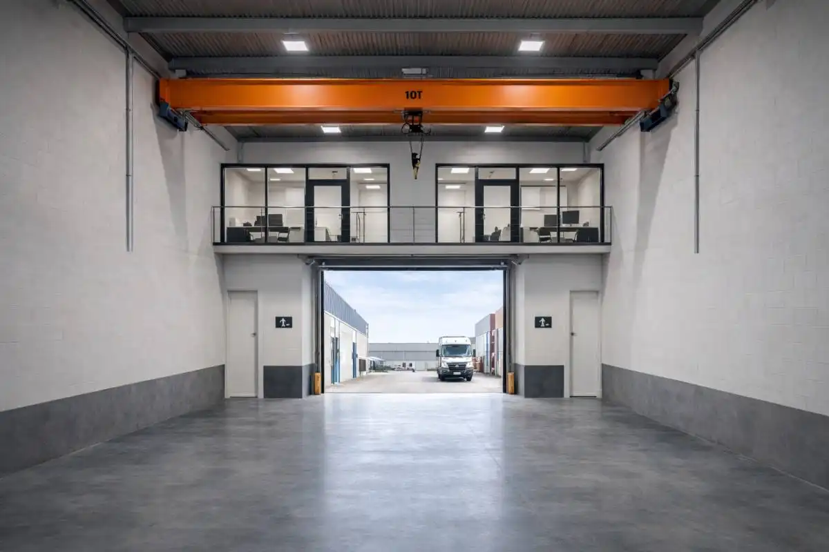 Industrial buildings for rent in Catral