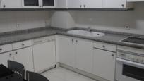 Cuina de Pis en venda en Salamanca Capital amb Calefacció i Parquet