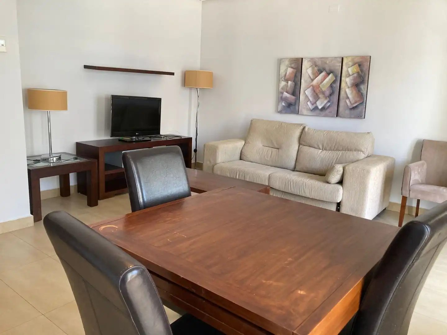 Sala de estar de Piso de alquiler en Las Lomas de Rame - Bahía Bella