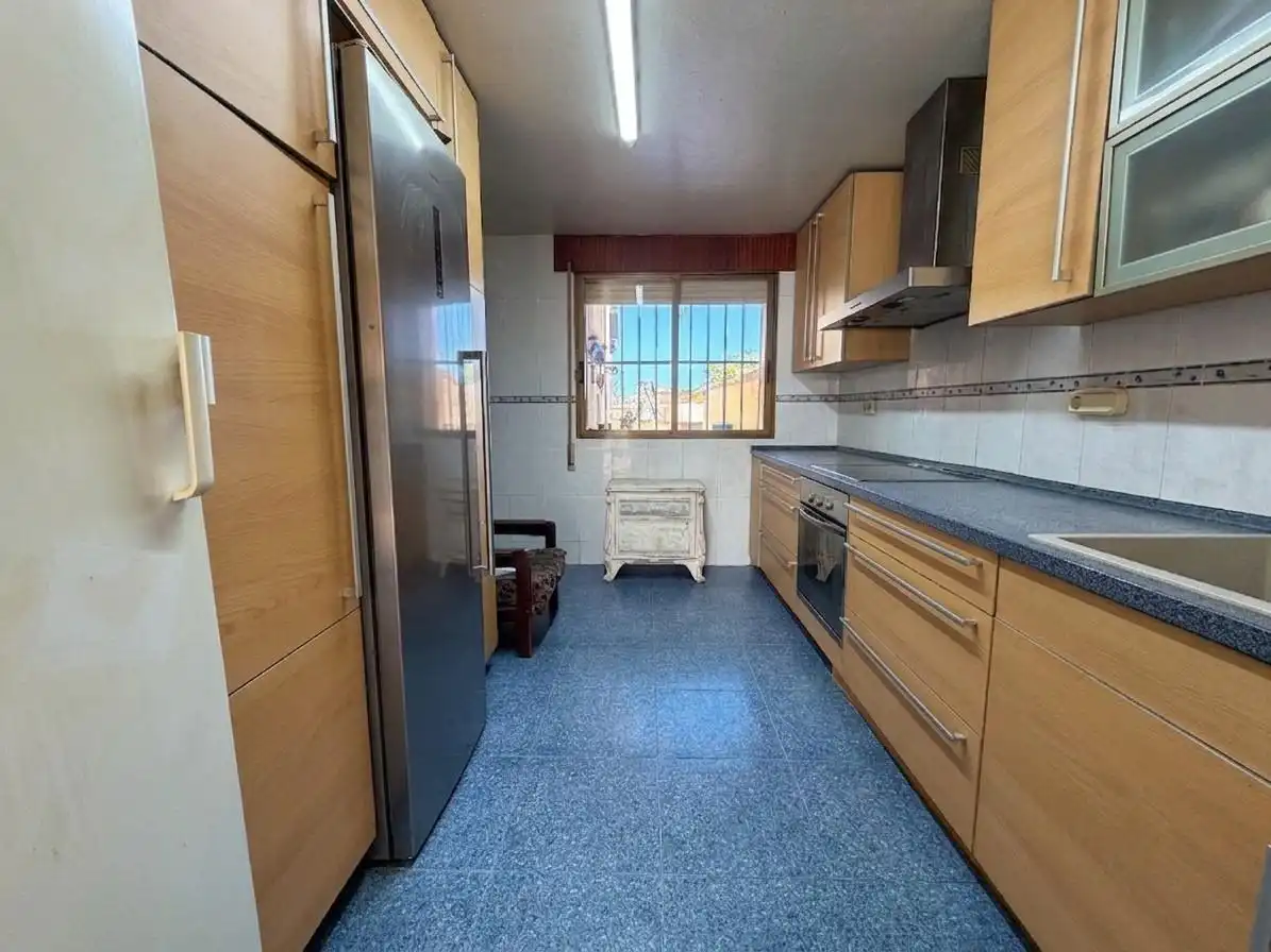 Casa amb terrassa en venda a Calle ALAMEDA, imagen 4