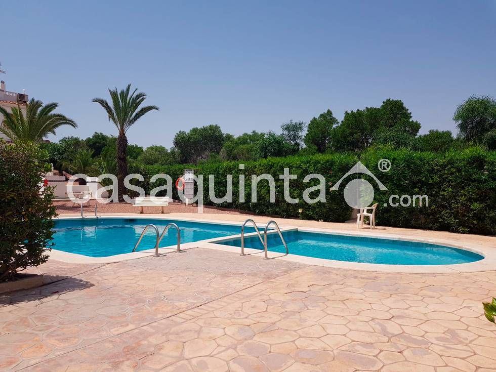 Piscina de Dúplex en venda en Torrevieja amb Calefacció, Terrassa i Traster