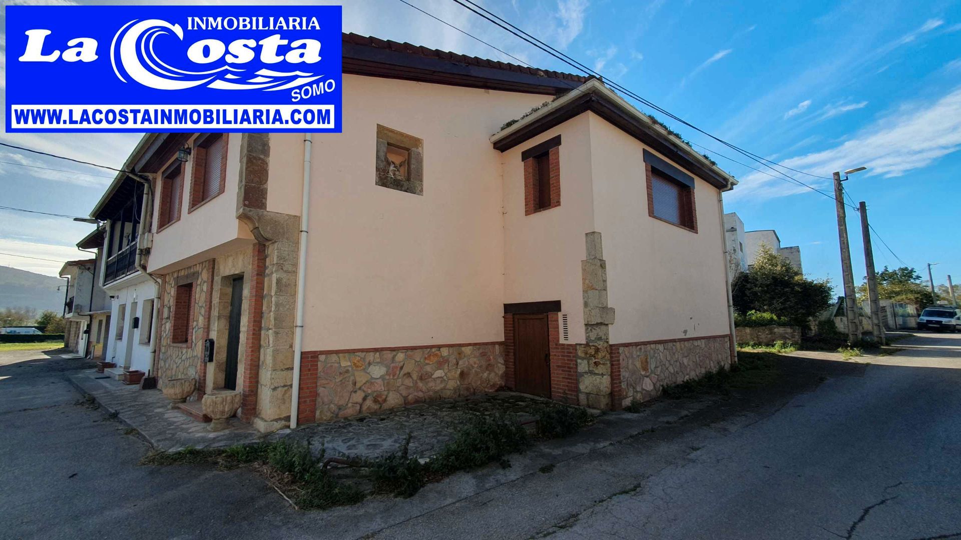 Vista exterior de Casa adosada en venta en Marina de Cudeyo con Jardín privado y Lavadora