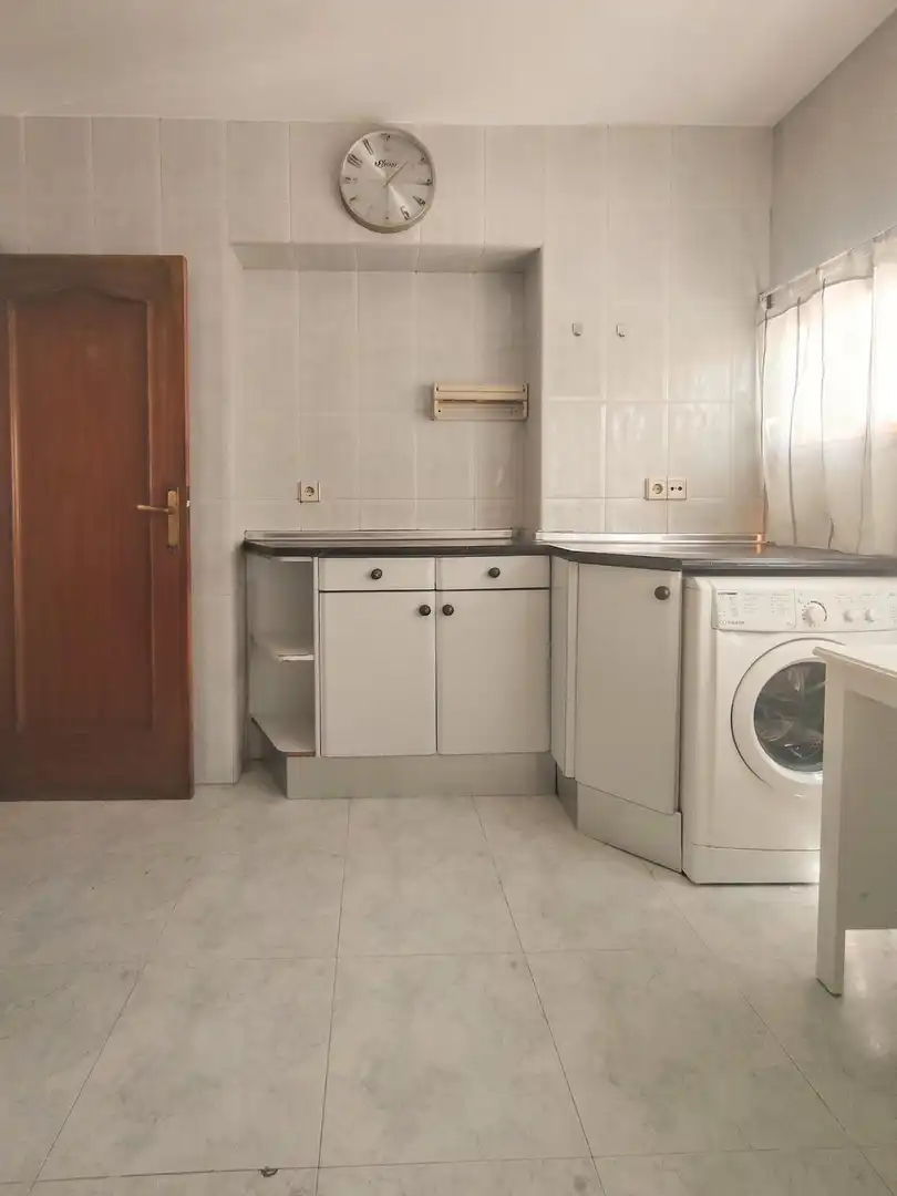 Cocina de Piso en venta en Madrid con Calefacción y Parquet