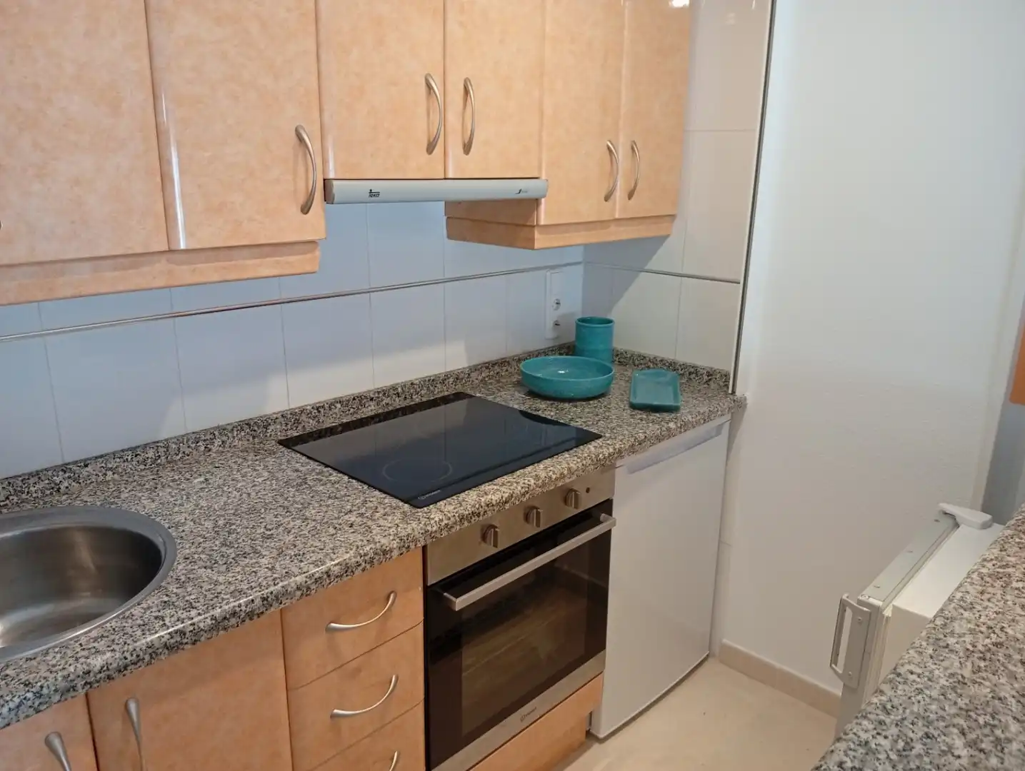 Cocina de Apartamento en venta en Calpe / Calp con Aire acondicionado, Calefacción y Jardín privado
