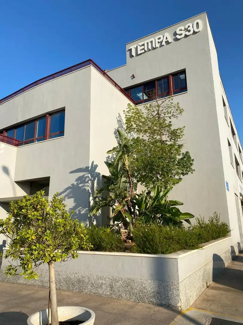 Außenansicht von Büro zur Miete in Sevilla