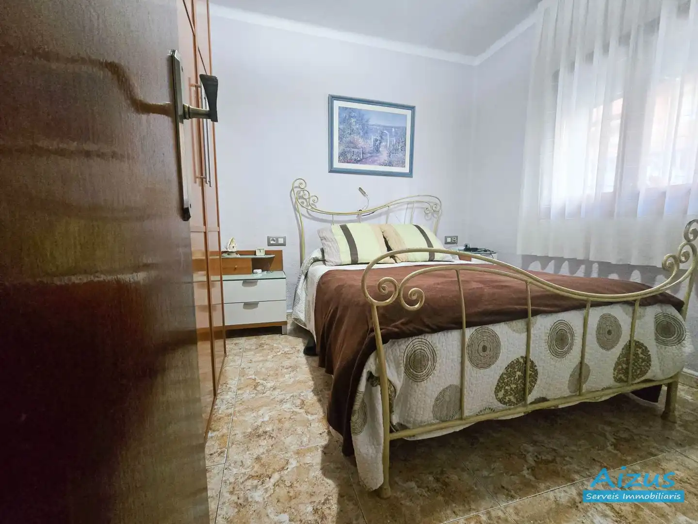 Habitación de Casa adosada en venta en Ripollet con Calefacción, Trastero y Horno
