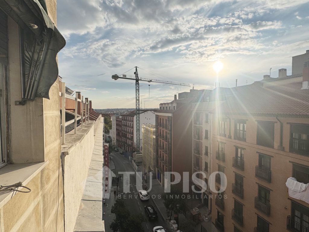 Exterior view of Flat for sale in  Madrid Capital  with Air Conditioner, Heating and Terrace