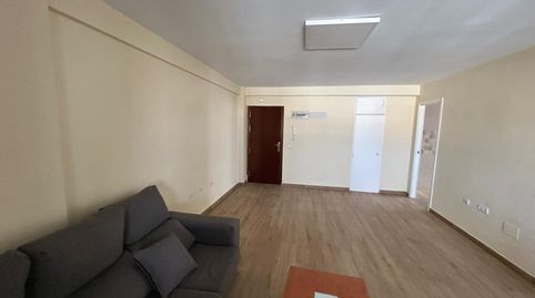 Foto 3 de Piso en venta en Avenida Sánchez Pizjuan, El Torrejón - El Cerezo, Sevilla Capital