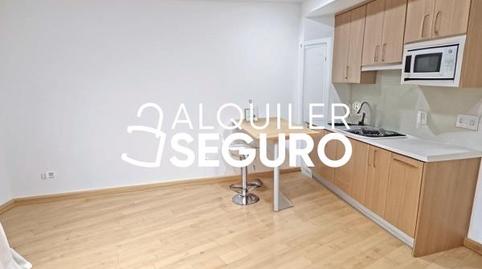 Foto 4 de Estudio de alquiler en De Torrelaguna, Colina, Madrid