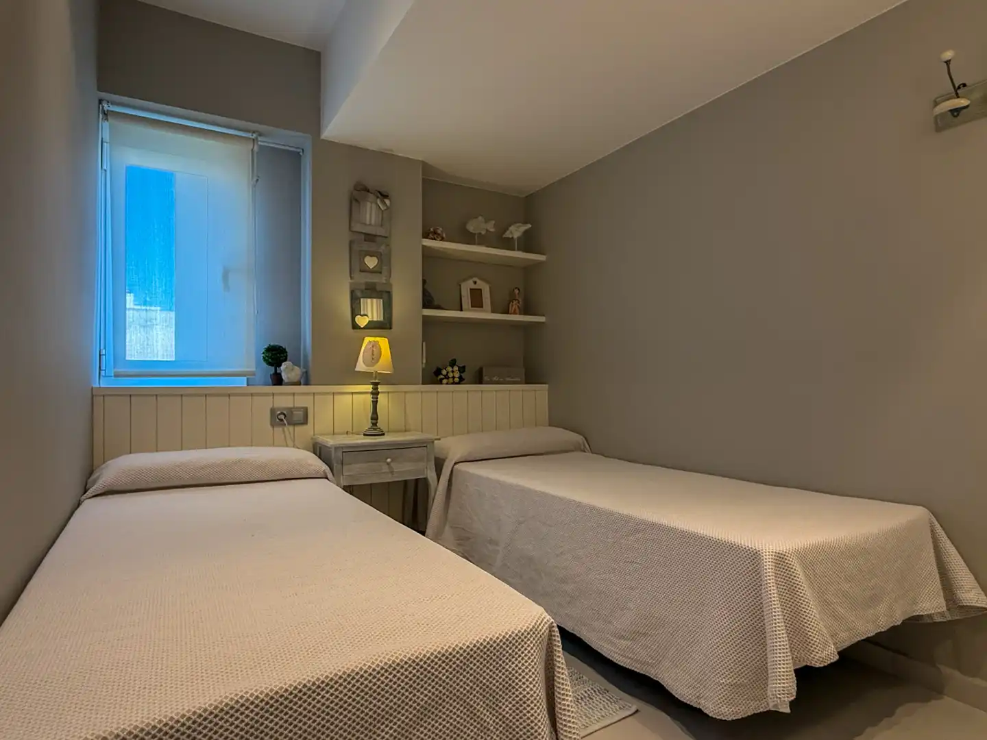 Habitación de Apartamento en venta en Palamós con Aire acondicionado y Terraza