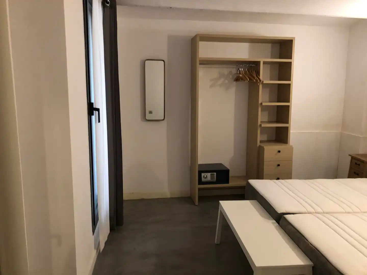 Schlafzimmer von Wohnung zur Miete in Barcelona mit Klimaanlage, Möbliert und Ofen