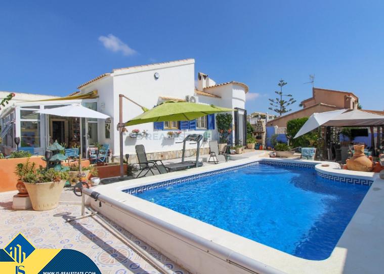 Foto 1 de Casa o xalet en venda a Los Balcones - Los Altos, Alicante