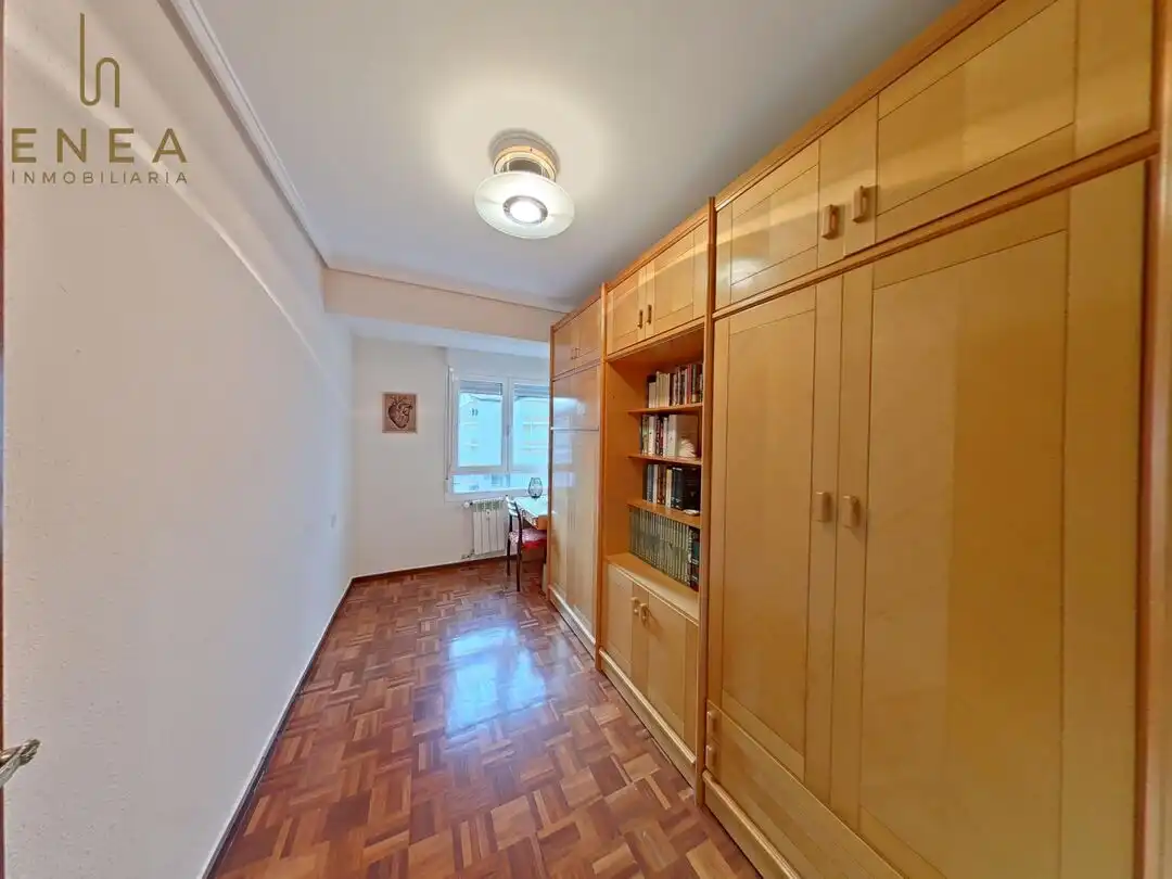 Bedroom of Flat for sale in Vitoria - Gasteiz  with Heating, Terrace and Storage room
