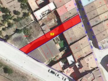 Industriegrundstück zum Verkauf in Carrer Anselm Clavé 34