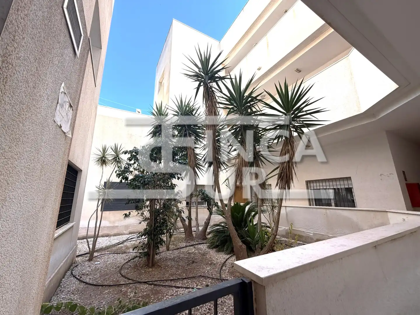 Vista exterior de Piso en venta en Roquetas de Mar con Balcón