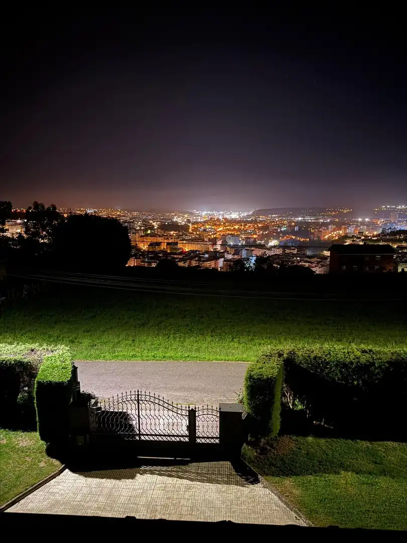Vista exterior de Casa o xalet en venda en Corvera de Asturias amb Calefacció, Jardí privat i Terrassa