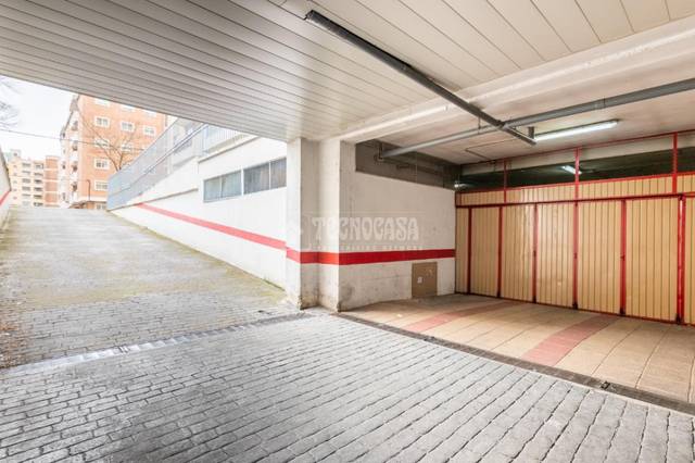 Garaje en Venta en Garrido Norte