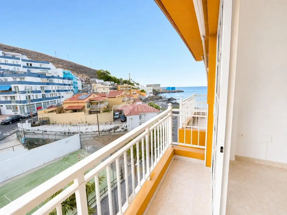 Exterior view of Flat for sale in Candelaria  with Balcony