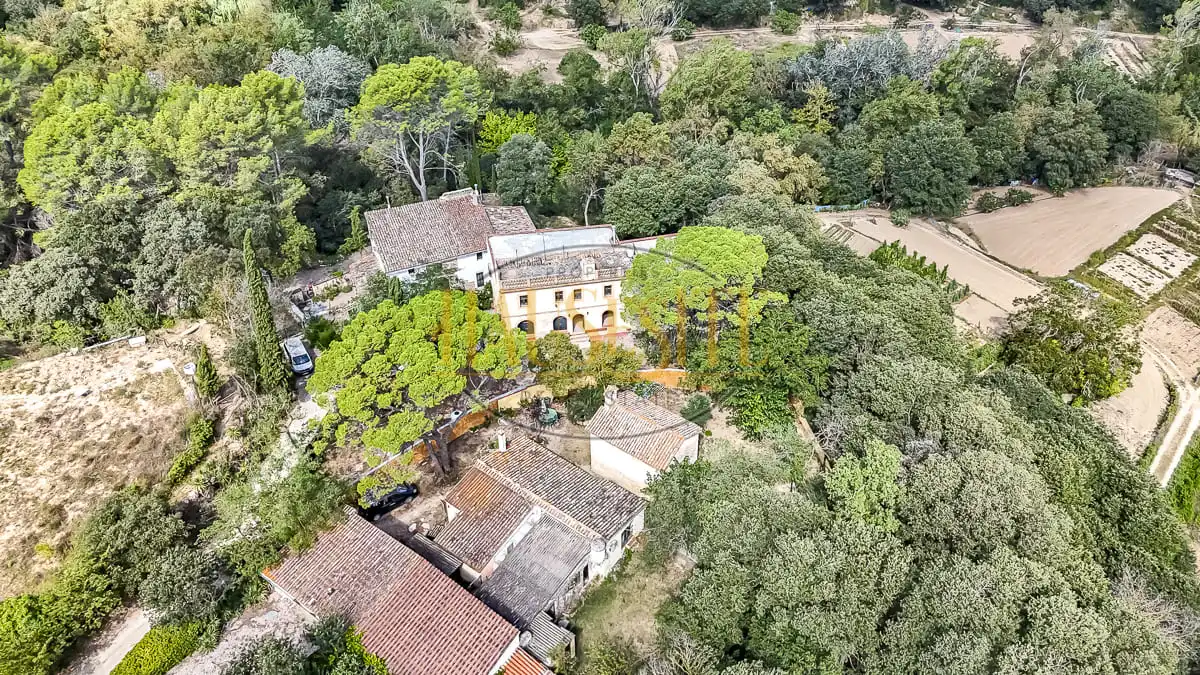 Country homes for sale in Torrelavit
