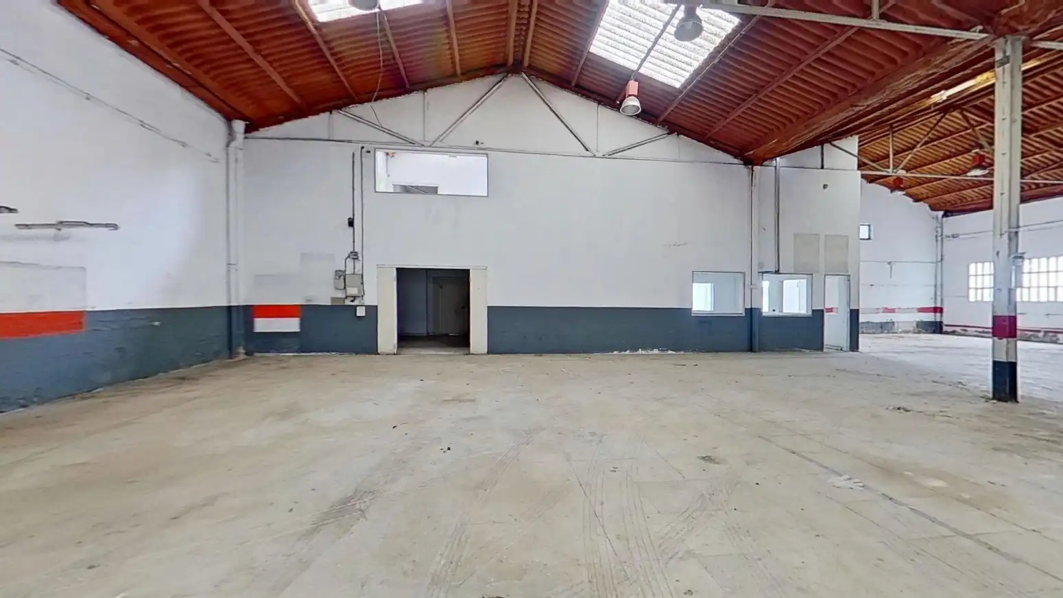 Fabrikhallen zur Miete in El Vendrell