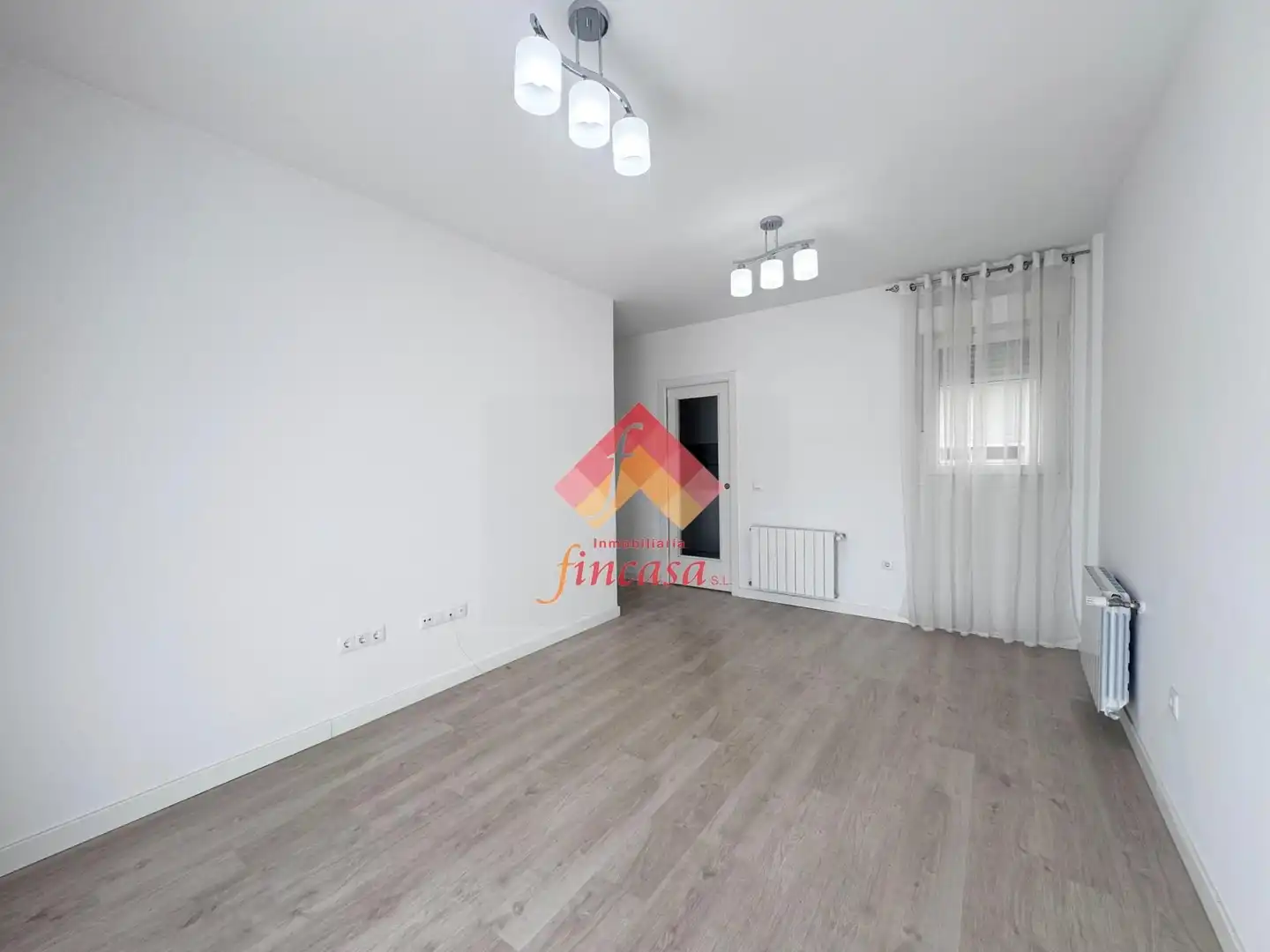 Flat for rent in Juzgados - La Feria
