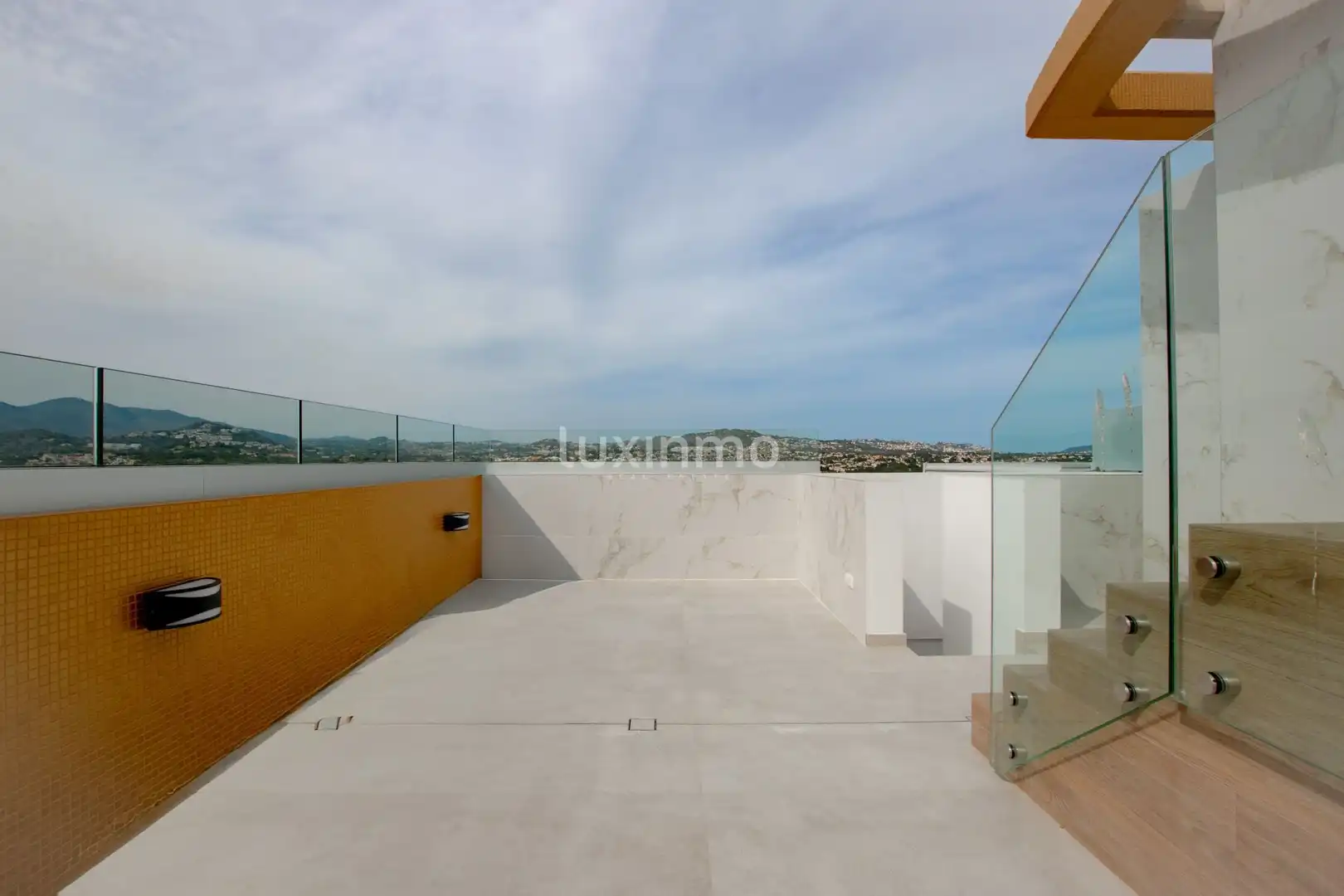 Terrassa de Àtic de lloguer en Marisol Park - Ortembach - Los Almendros