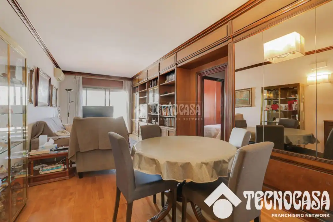 Comedor de Ático en venta en Barcelona con Aire acondicionado, Calefacción y Terraza