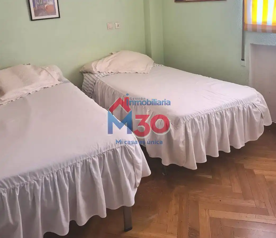 Habitación de Piso en venta en Miranda de Ebro con Calefacción, Parquet y Terraza